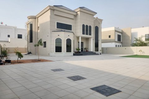 5 غرفة نوم فيلا في Nadd Al Sheba, الإمارات العربية المتحدة رقم 186469 14