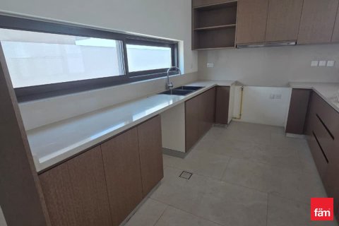 4 غرف نوم فيلا  رقم 106480 13