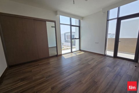 4 غرف نوم فيلا  رقم 106480 16