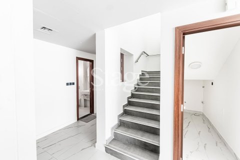 3 bedrooms Villa No. 119925 14