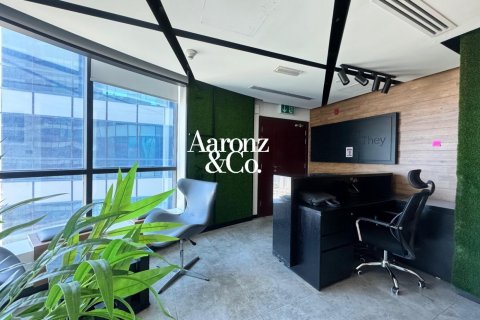 100m² Office in Jumeirah Lake Towers, UAE No. 163372 9