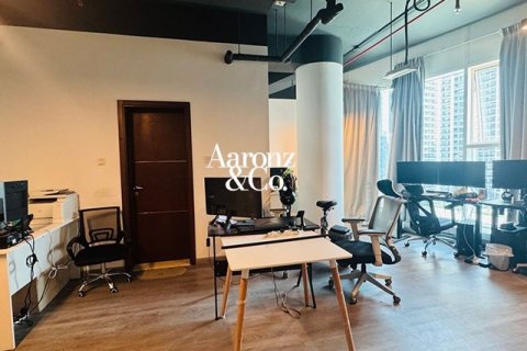 61m² Office in Business Bay, UAE No. 163370 10