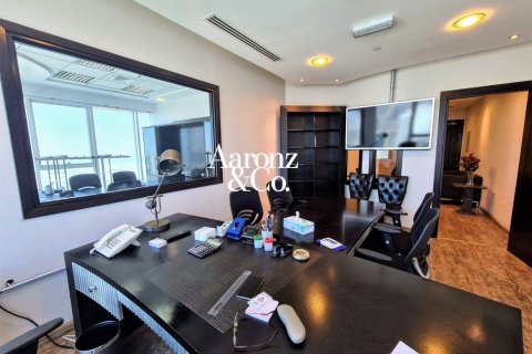 87m² Office in Business Bay, UAE No. 163367 8