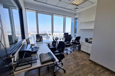 87m² Office in Business Bay, UAE No. 163367 5