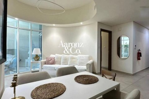 2 bedrooms Apartment in Al Furjan, UAE No. 163369 6