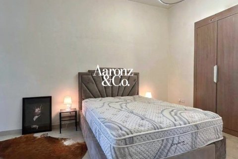 2 bedrooms Apartment in Al Furjan, UAE No. 163369 10