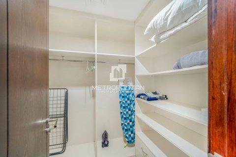1 bedroom Apartment in The Residences, UAE No. 78382 13