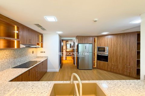 Квартира с 3 спальнями  №129688 9