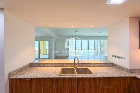 Квартира с 3 спальнями  №129688 12