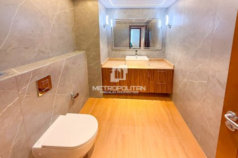 Квартира с 3 спальнями  №129688 22