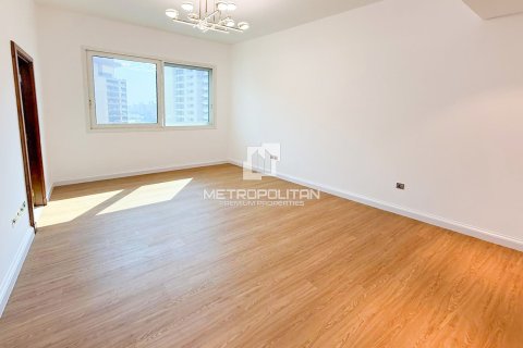 Квартира с 3 спальнями  №129688 13