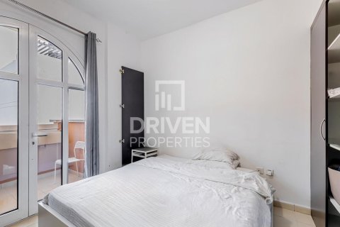 Квартира с 2 спальнями в Seasons Community, ОАЭ №85012 3