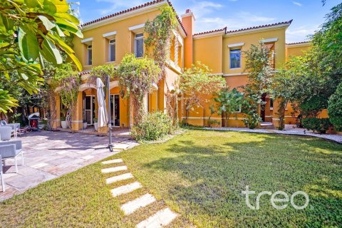 Villa de 4 dormitorios en Arabian Ranches, UAE No. 206102 5