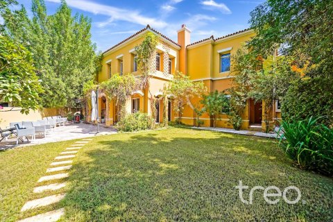 Villa de 4 dormitorios en Arabian Ranches, UAE No. 206102