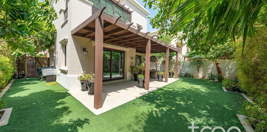 Villa de 4 chambres à Lila, UAE No. 206103