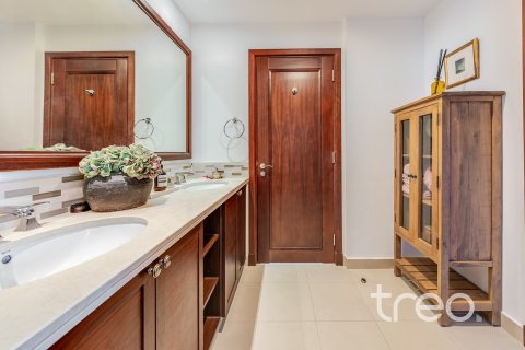 Villa de 4 chambres à Lila, UAE No. 206103 18
