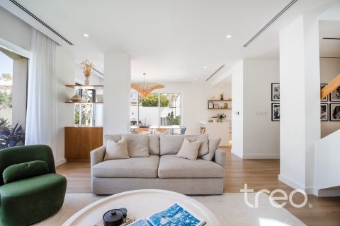 Villa de 4 dormitorios en Samara, UAE No. 206098 12