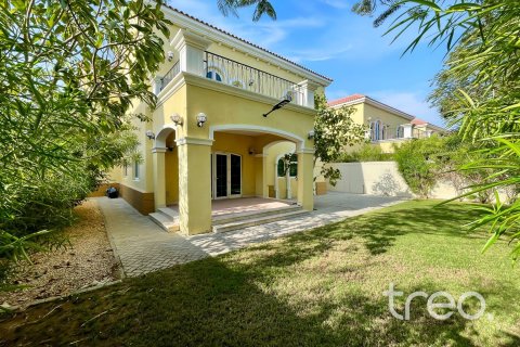 Villa de 3 dormitorios en Legacy, UAE No. 206100 3