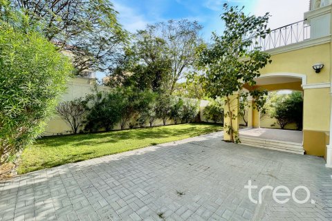 Villa de 3 dormitorios en Legacy, UAE No. 206100 12