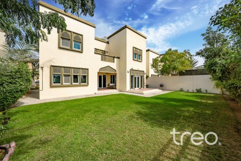 Villa de 3 dormitorios en Regional, UAE No. 206101