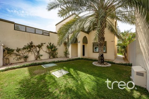 Villa de 3 dormitorios en Regional, UAE No. 206101 4
