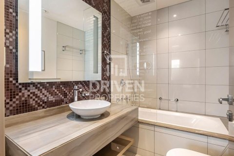 2 bedrooms Apartment in DAMAC Towers by Paramount, UAE No. 193706 15