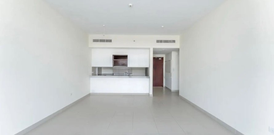 2 bedrooms Apartment in Dubai, UAE No. 183313