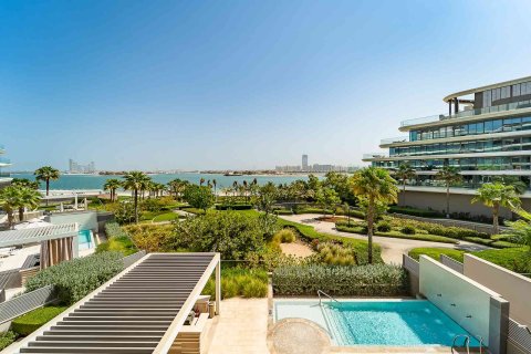 3 bedrooms Apartment in Palm Jumeirah, UAE No. 183307