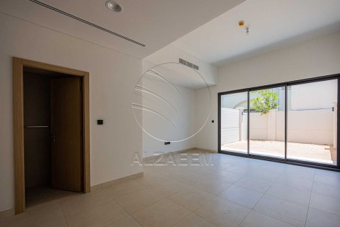 2 غرف نوم تاون هاوس رقم 127759 11