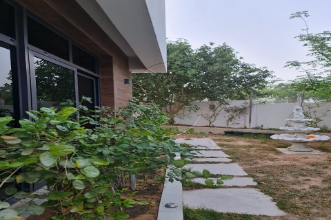 Villa de 5 chambres No. 127754 4