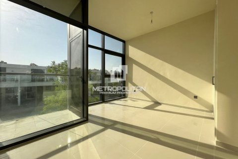 Villa de 6 dormitorios No. 129994 4