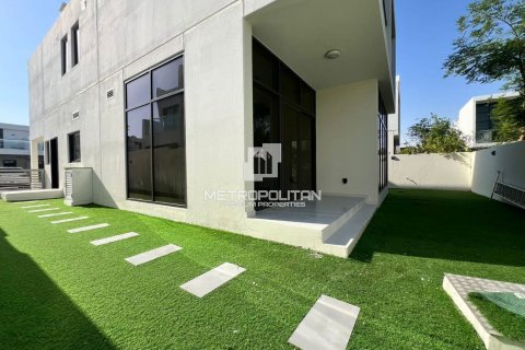 Villa de 6 dormitorios No. 129994 3