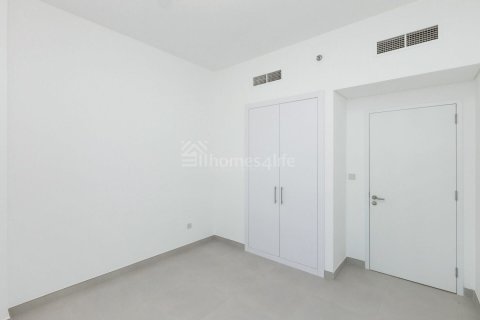2 bedrooms Apartment in Dubai, UAE No. 156662 19