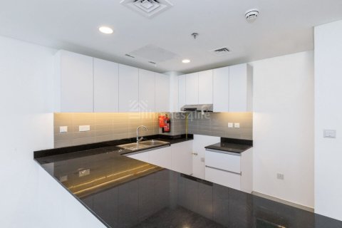 2 bedrooms Apartment in Dubai, UAE No. 156662