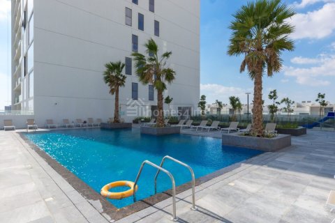 2 bedrooms Apartment in Dubai, UAE No. 156662 17