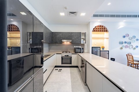Townhouse de 4 dormitorios en Dubai, UAE No. 210510 9