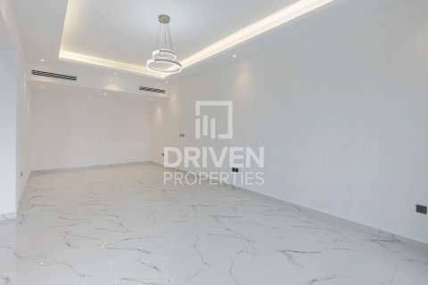 Villa de 5 chambres à Al Quoz, UAE No. 85384 12