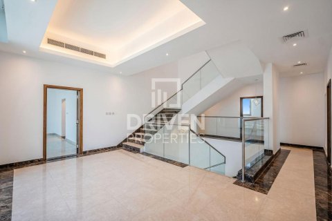 6 bedrooms Villa in Nadd Al Sheba, UAE No. 192721 17