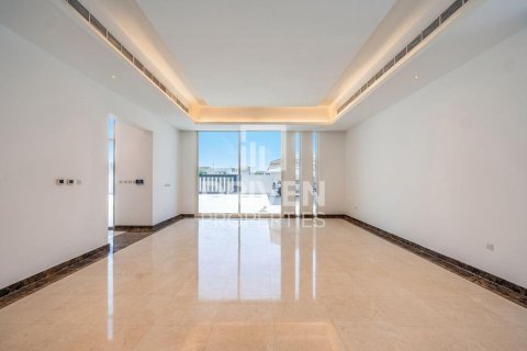6 bedrooms Villa in Nadd Al Sheba, UAE No. 192721 15