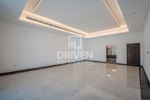 6 bedrooms Villa in Nadd Al Sheba, UAE No. 192721 16