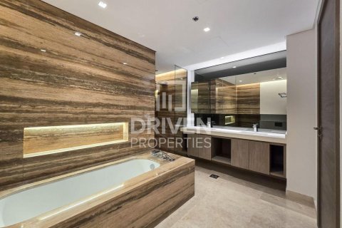 3 bedrooms Apartment in Business Bay, UAE No. 192719 15