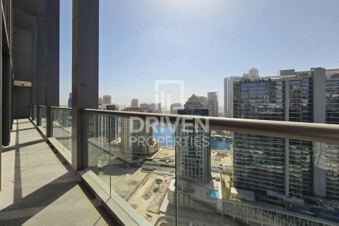 3 bedrooms Apartment in Business Bay, UAE No. 192719 17