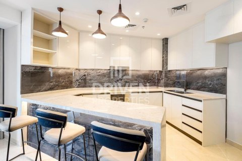 2 bedrooms Apartment in Business Bay, UAE No. 192720 6