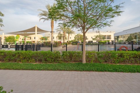 3 bedrooms Townhouse in Town Square, UAE No. 151528 15