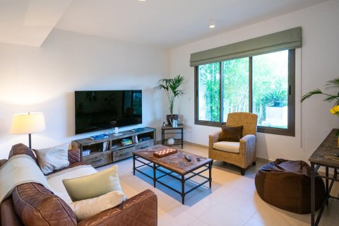 3 bedrooms Townhouse in Town Square, UAE No. 151528 24