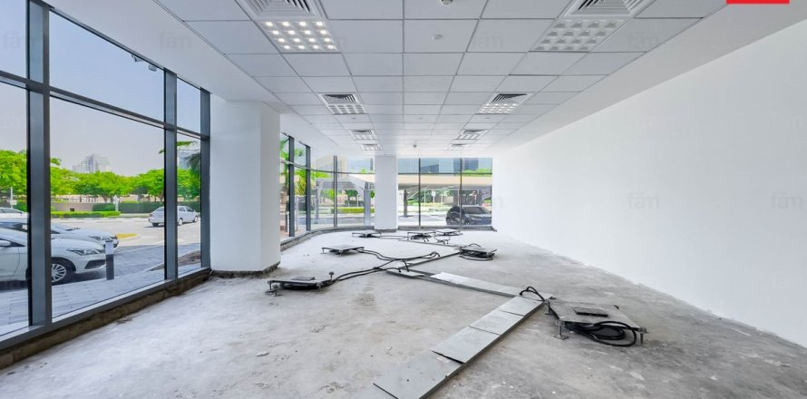 Shop de 72.5m² en Dubai, UAE No. 186001
