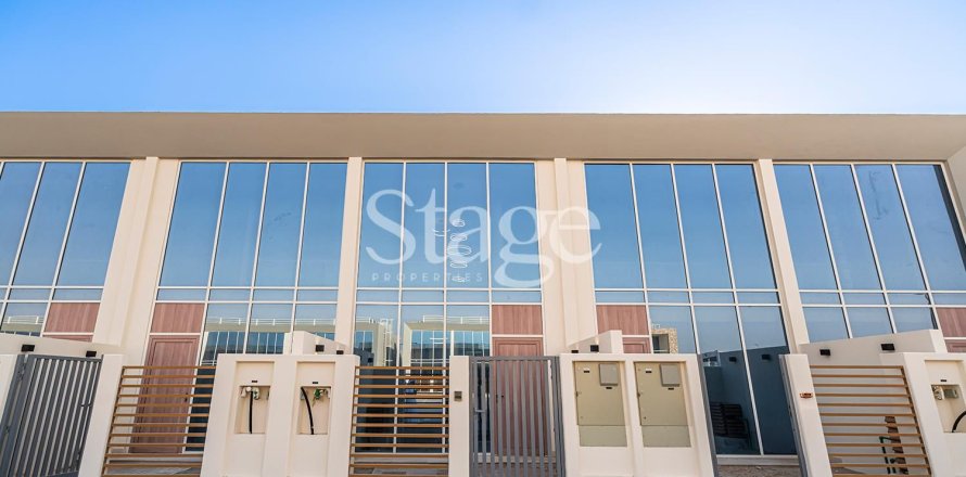 Villa de 1 dormitorio en Rukan, UAE No. 171421