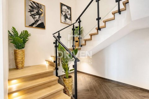 Квартира с 2 спальнями в Zabeel, ОАЭ №209336 6
