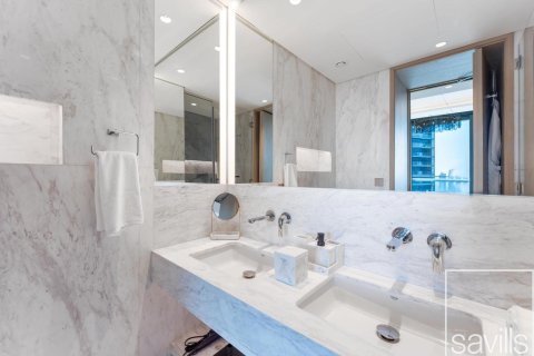 3 bedrooms Apartment in Burj Vista, UAE No. 201150 18
