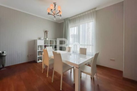 Appartement de 3 chambres  No. 114021 19